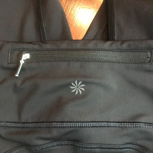 Athleta Capri Workout Leggings-like new XS - Picture 4 of 6